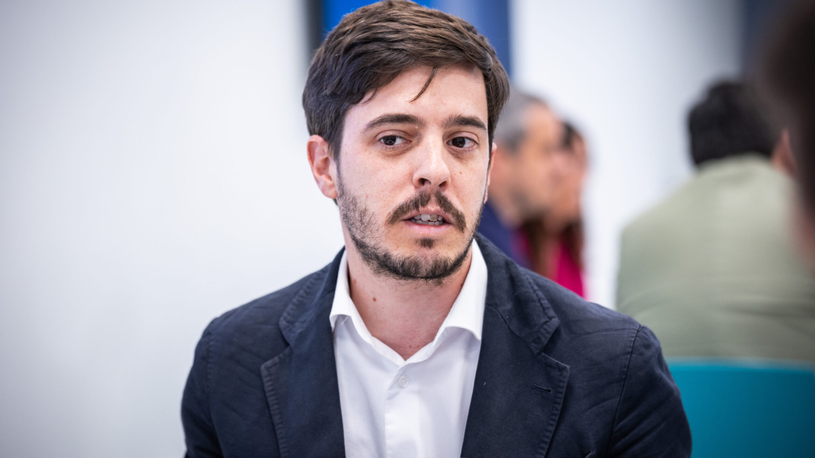 Alejandro Labanda, en una Misión beBartlet